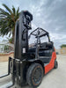 Toyota forkloft 8 , 5000 lb, 4 stage, side shift. Outdoor tires