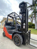 Toyota forkloft 8 , 5000 lb, 4 stage, side shift. Outdoor tires