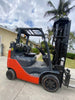 Toyota forkloft 8 , 5000 lb, 4 stage, side shift. Outdoor tires